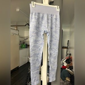 AYBL Athletic Seamless Leggings, Blue Camo, Size Medium